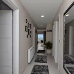 Luxurious Eol